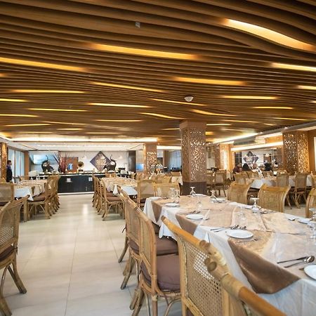 Jatra Hotel Grand Royal Dakka Kültér fotó